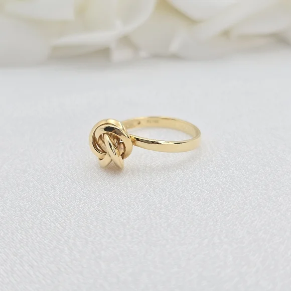 Real 14k Gold big knot ring